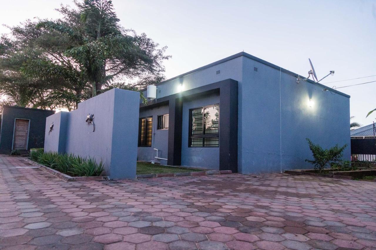Blue Agave F1 Lejlighed Lusaka Eksteriør billede